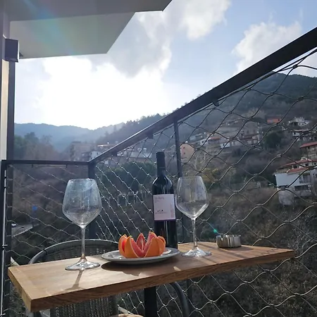 The Cliff Hotel apartamentowy Alona