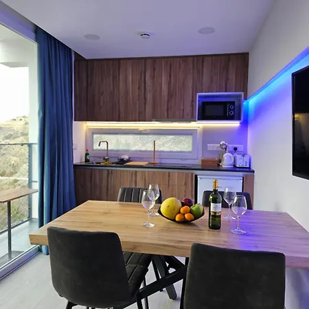 The Cliff Lejlighedshotel *