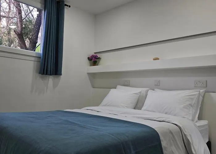 The Cliff Lägenhetshotell 3*